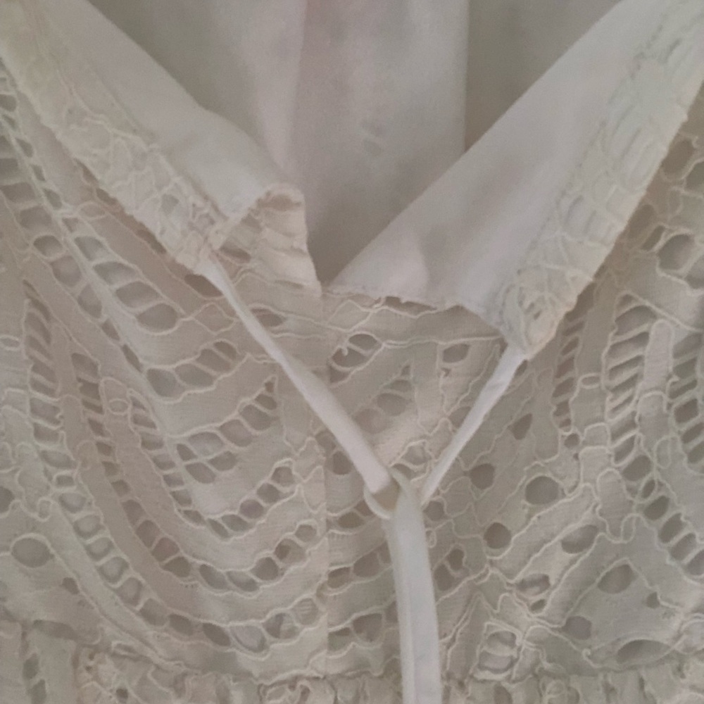 Lilly Pulitzer Alanna Dress in Marine Tropic Lace Resort White Size Medium - Picture 11 of 16